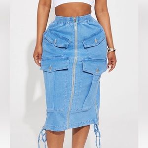 Fashion nova cargo skirt